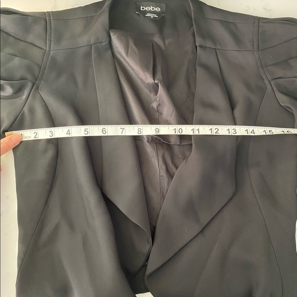 *Host Pick* Bebe Puff / Ruched Sleeve Blazer Jacket size 00 waterfall hem - Picture 4 of 5